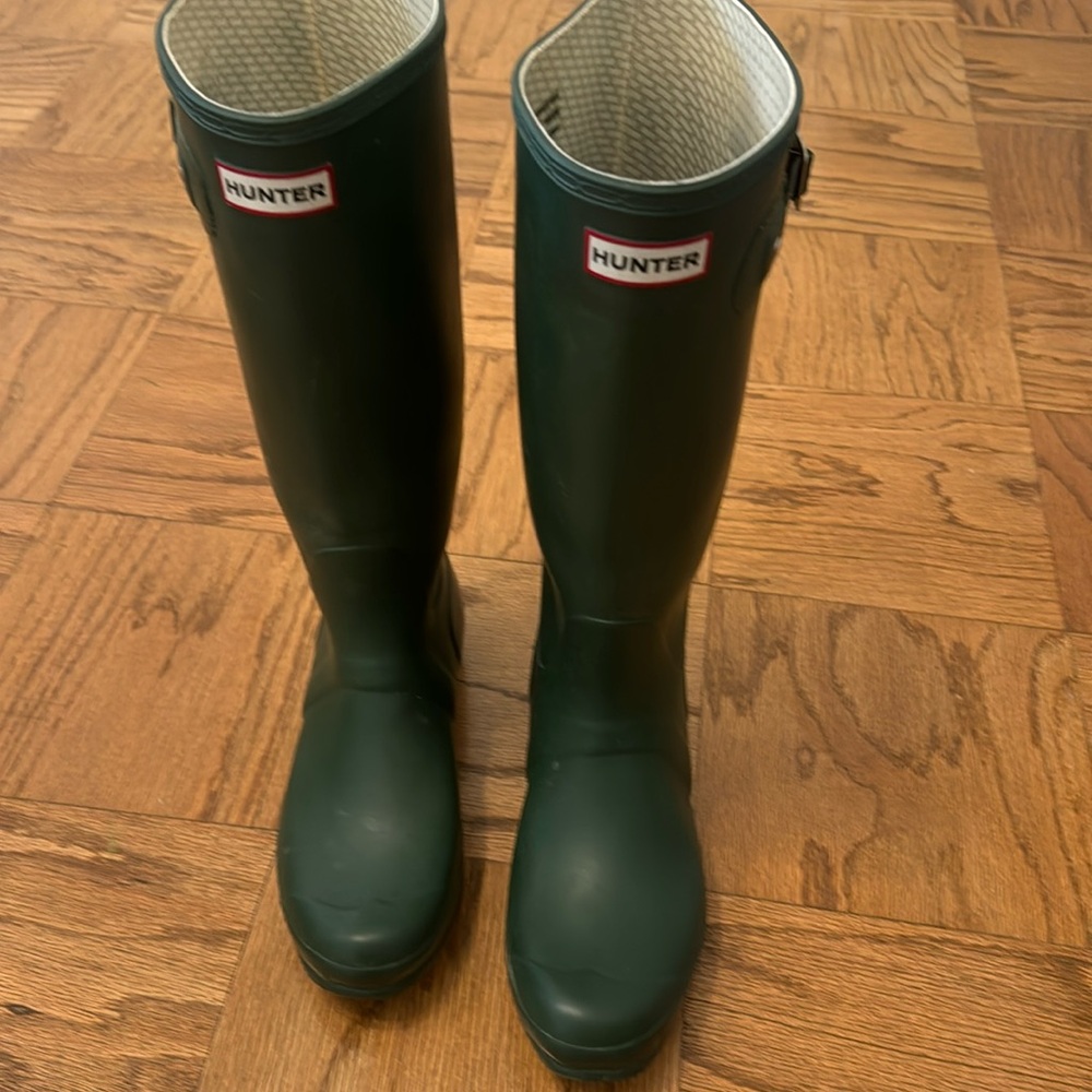 Green Hunter Wellies - UK 8, US 9M/10F